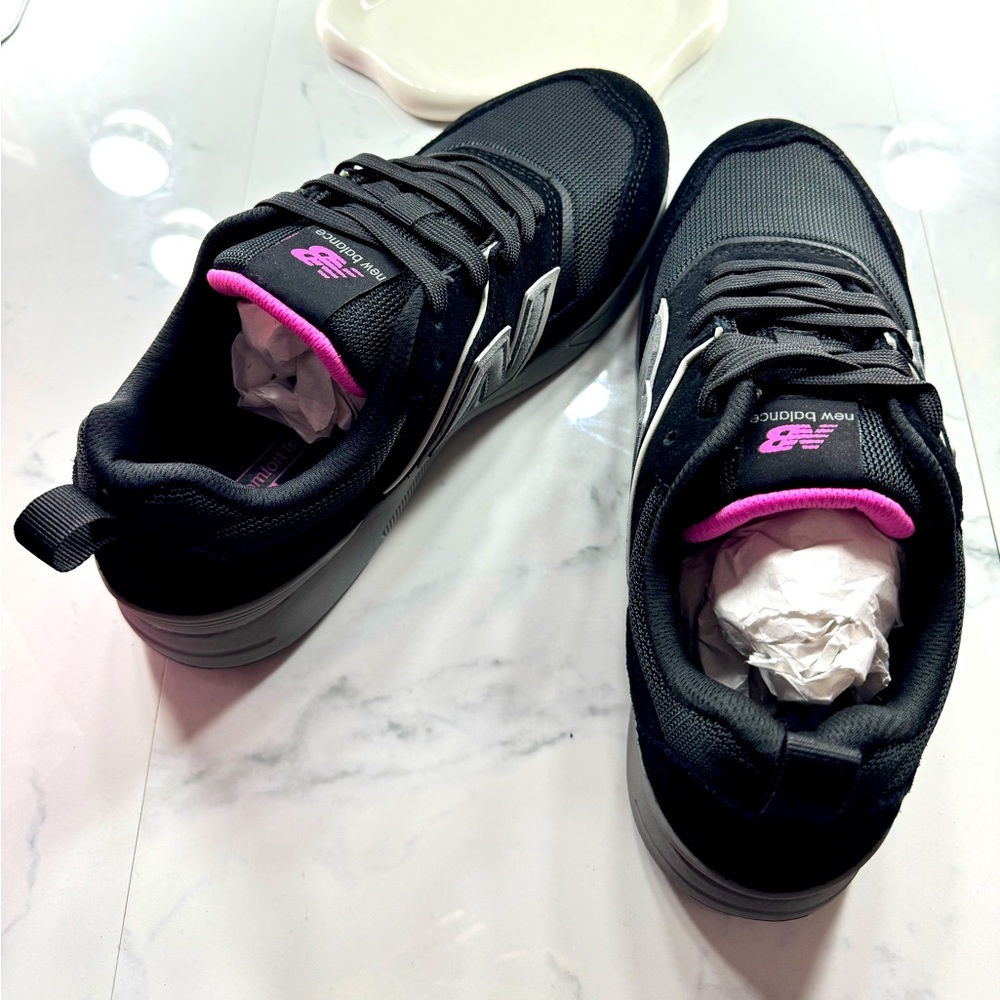 New balance Steel toe shoes